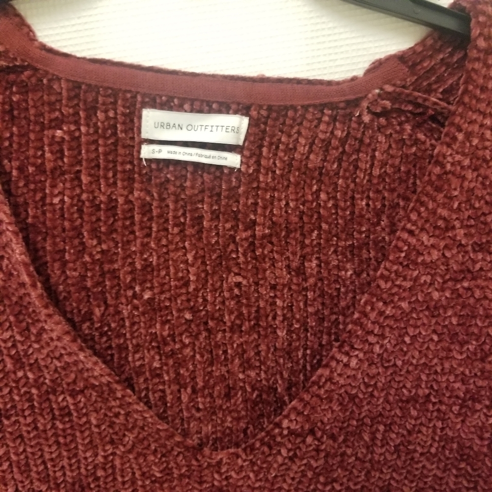 Urban Outfitters Cozy Crop Sweater - Picture 7 of 7